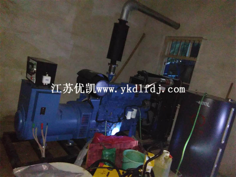 2020年5月9日，200KW玉柴發(fā)電機(jī)組交付玉林北流某工廠使用