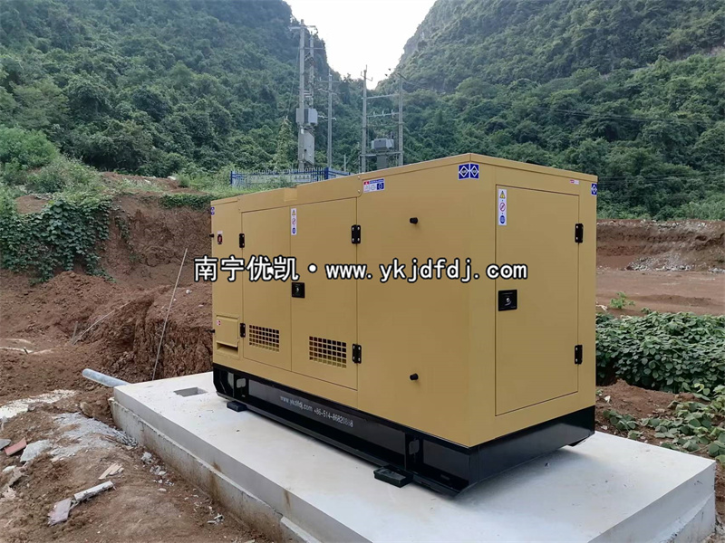 2022年9月24日，50KW、60KW、260KW三臺柴油發(fā)電機組發(fā)貨崇左