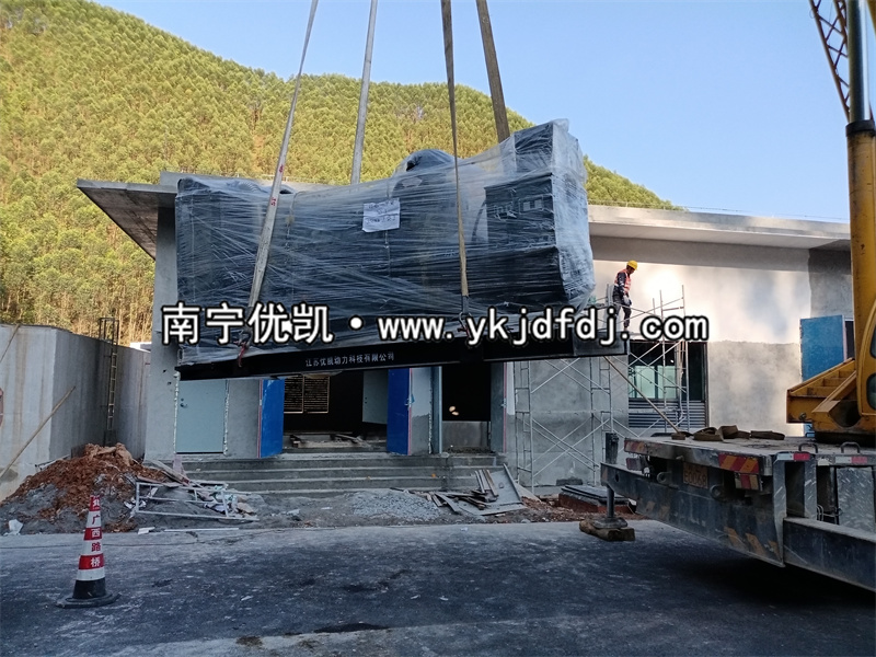 2022年12月15日，120kw-500kw上柴發(fā)電機組某高速公路安裝現(xiàn)場
